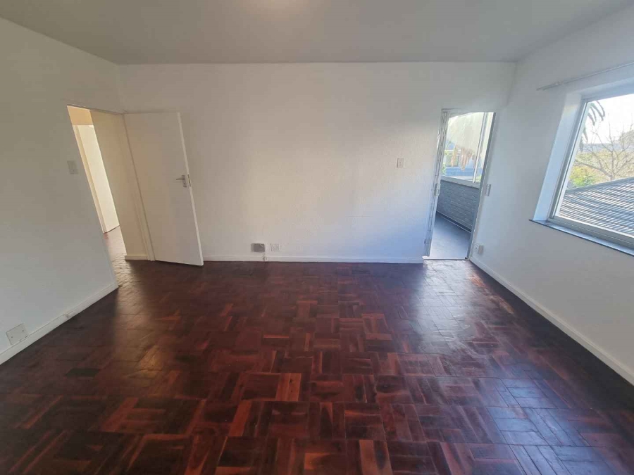2 Bedroom Property for Sale in Tamboerskloof Western Cape
